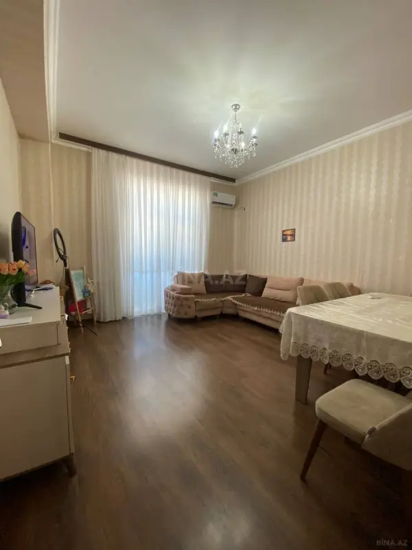 Satılır 2 otaqlı mənzil 52 m²