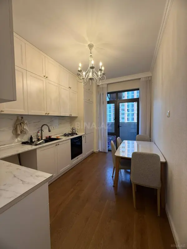Satılır 3 otaqlı mənzil 84 m²