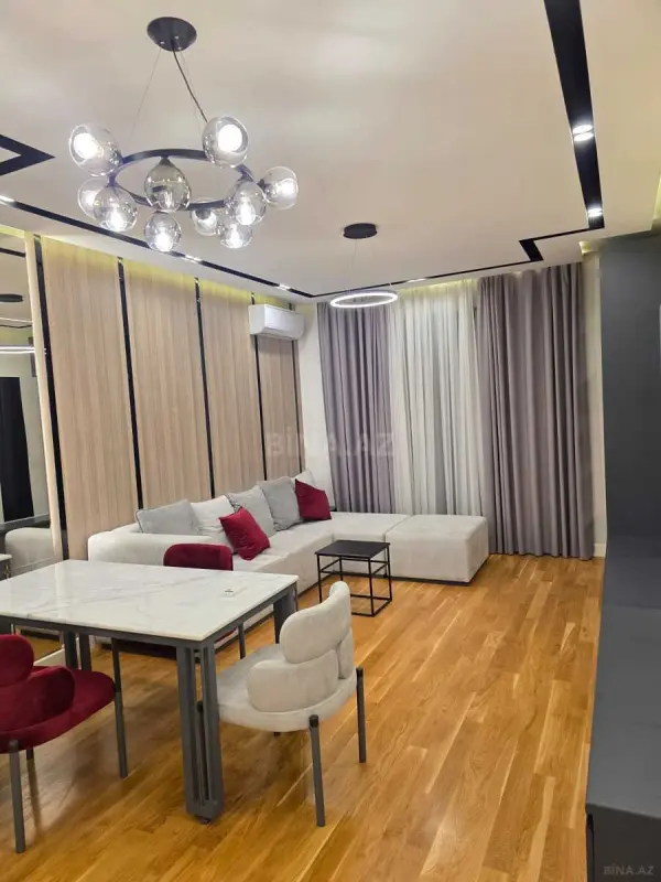 Kirayə verilir 3 otaqlı mənzil 120 m²