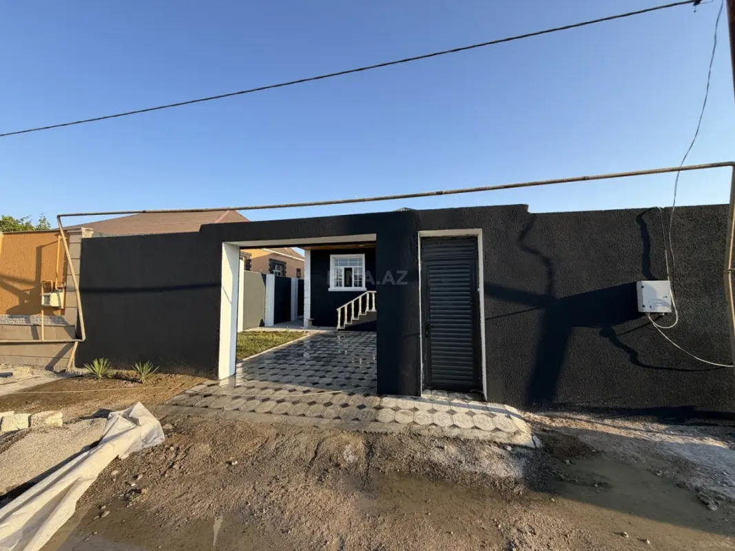 Satılır 4 otaqlı həyət evi 110 m²