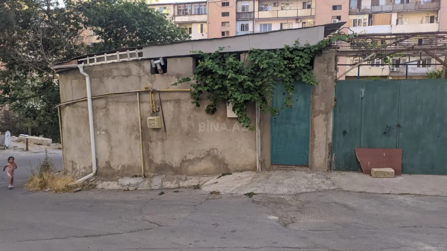 Kirayə verilir 1 otaqlı həyət evi 43 m²