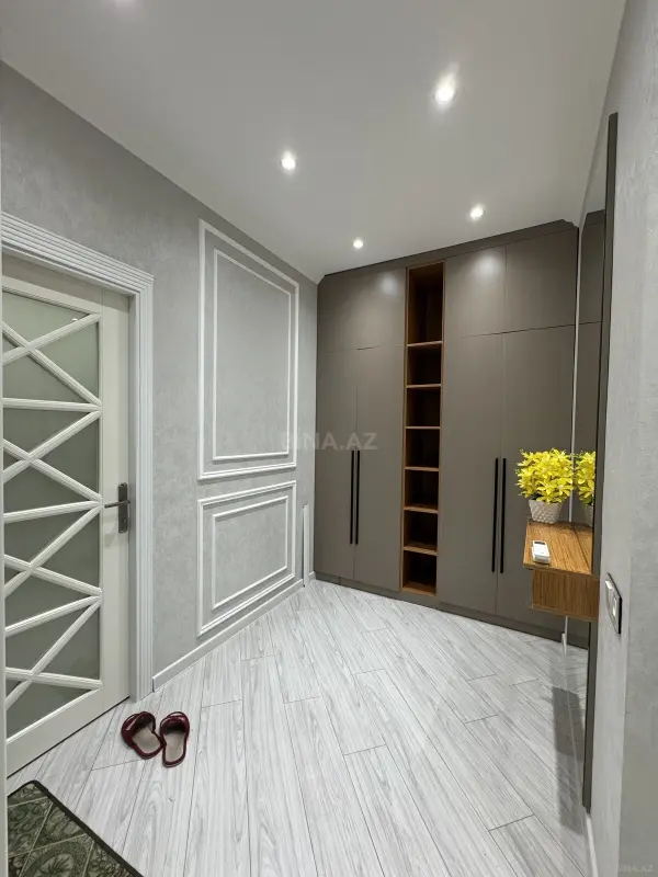 Satılır 2 otaqlı mənzil 60 m²