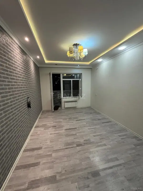 Kirayə verilir 2 otaqlı mənzil 75 m²