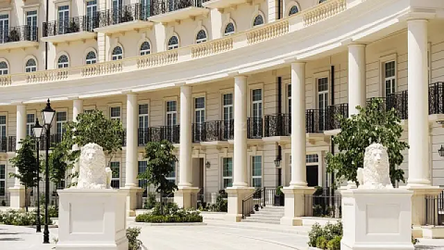 Kirayə verilir 4 otaqlı mənzil 150 m² — Bakı 4 otaq 150.00 m²