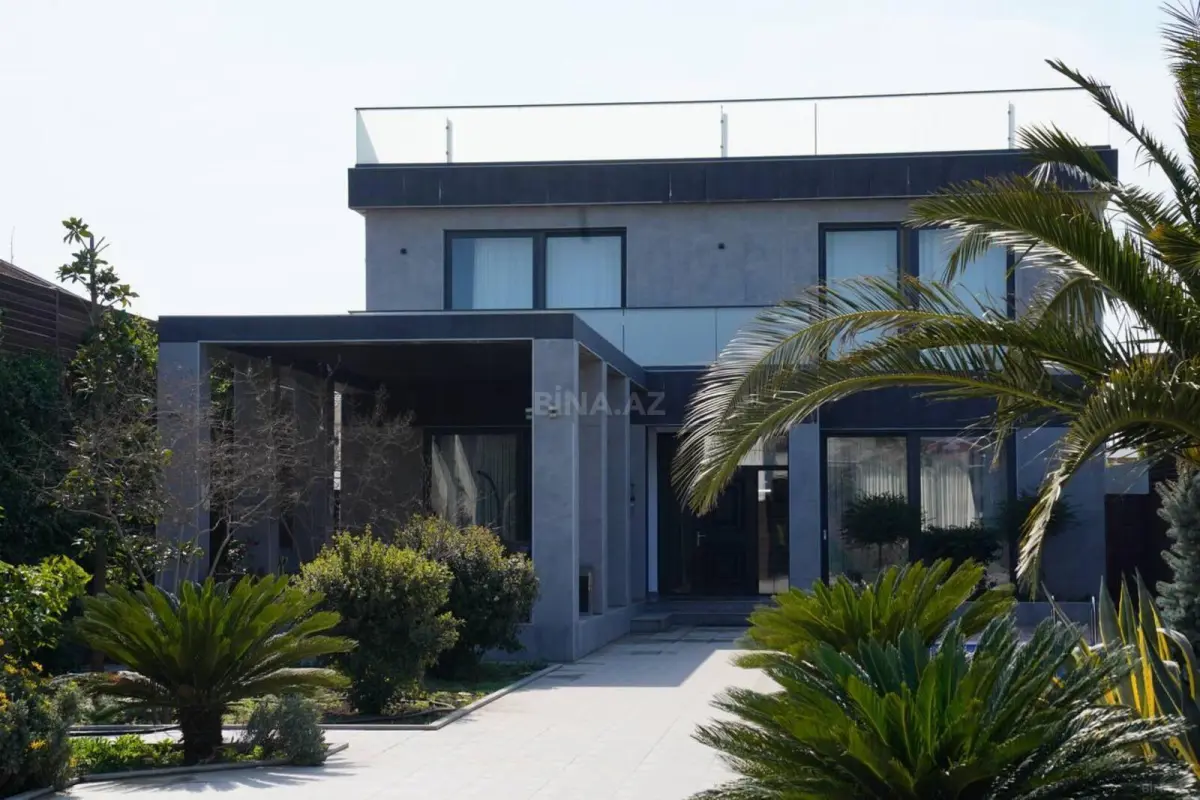 Satılır 5 otaqlı həyət evi 452 m²