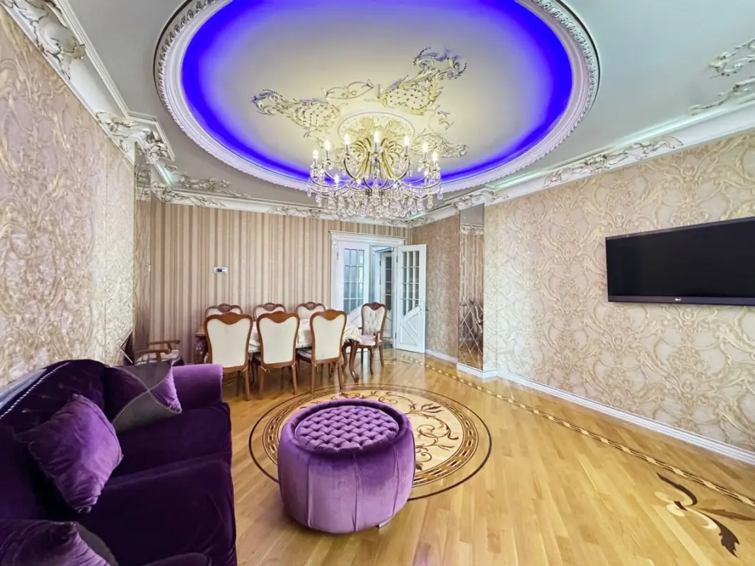 Kirayə verilir 3 otaqlı mənzil 110 m²