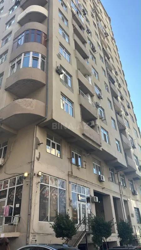 Satılır 3 otaqlı mənzil 103.3 m²