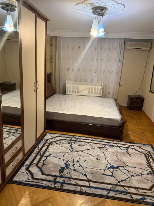 Satılır 3 otaqlı mənzil 61 m²
