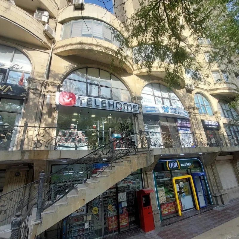 Satılır 5 otaqlı ofis 155 m²
