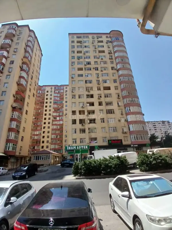 Satılır 3 otaqlı mənzil 74 m²