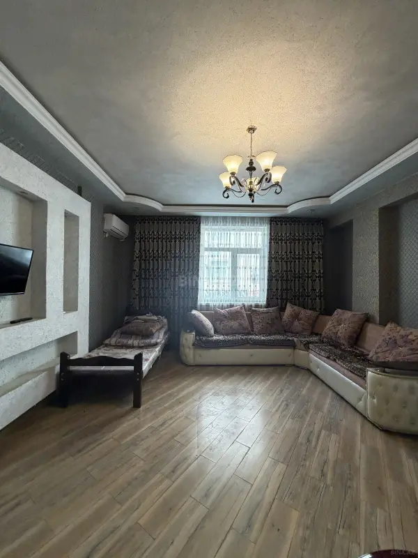 Satılır 2 otaqlı mənzil 56 m²