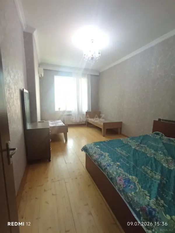 Kirayə verilir 2 otaqlı mənzil 80 m²