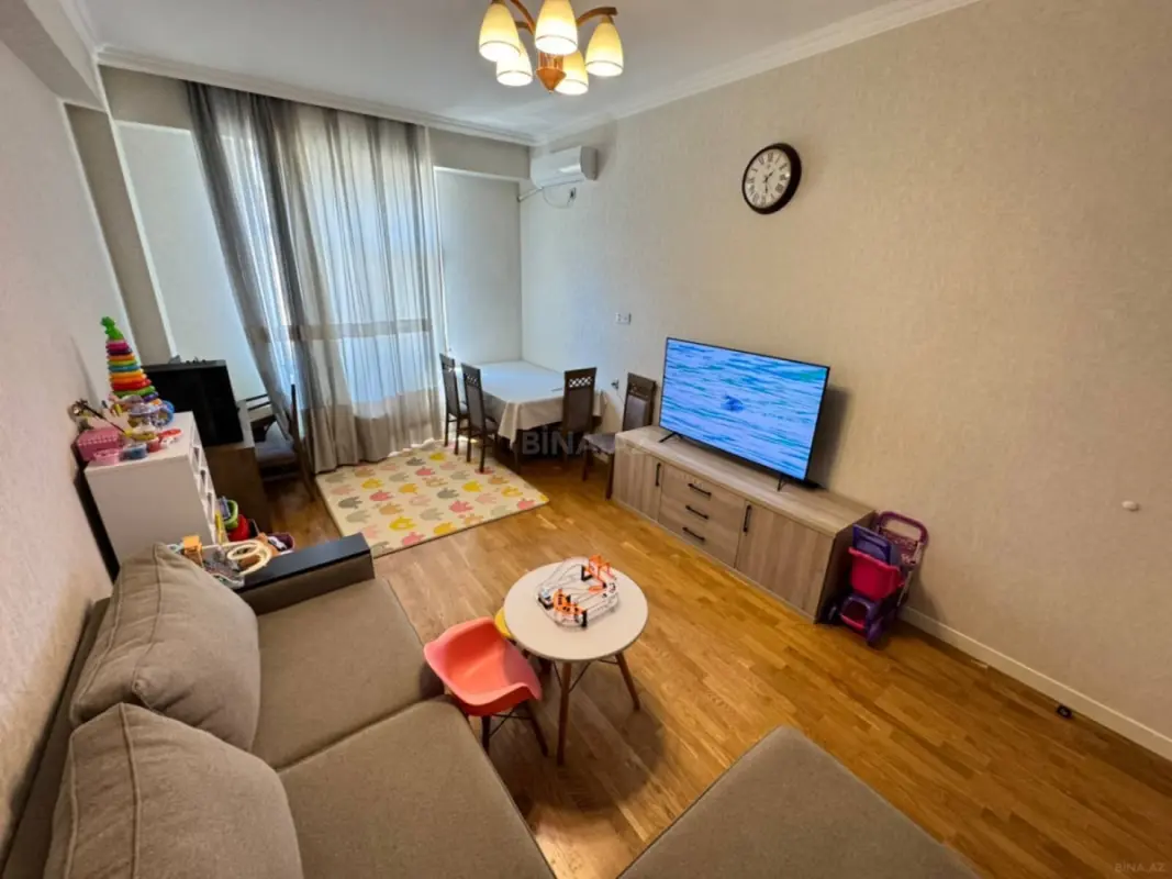 Satılır 3 otaqlı mənzil 95 m²