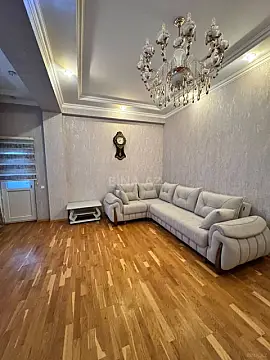 Kirayə verilir 3 otaqlı mənzil 110 m² — Bakı, Memar Əcəmi yanı 3 otaq 110.00 m²