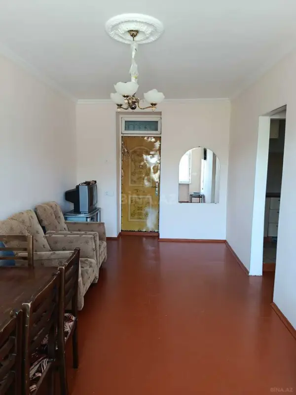 Satılır 2 otaqlı mənzil 33 m²