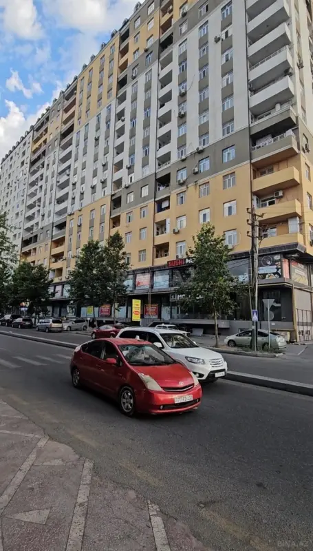 Satılır 2 otaqlı mənzil 54 m²