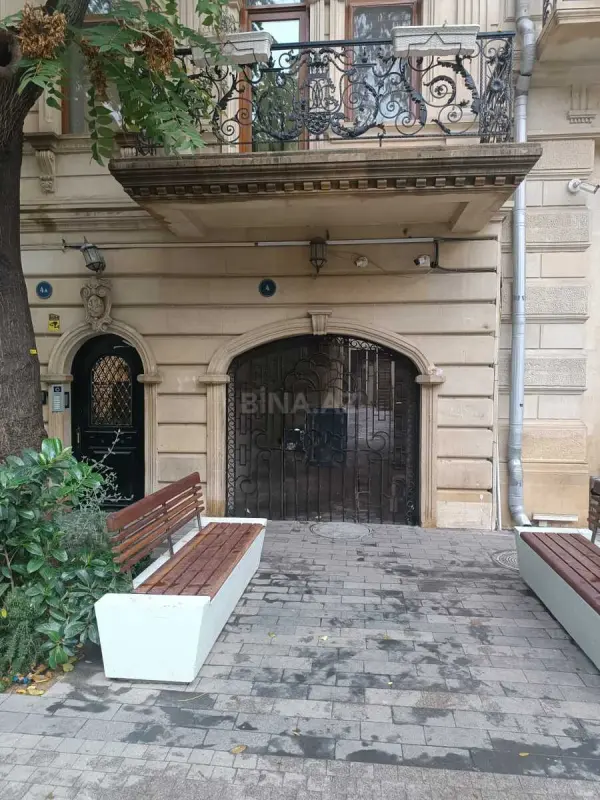 Satılır 1 otaqlı mənzil 37 m²