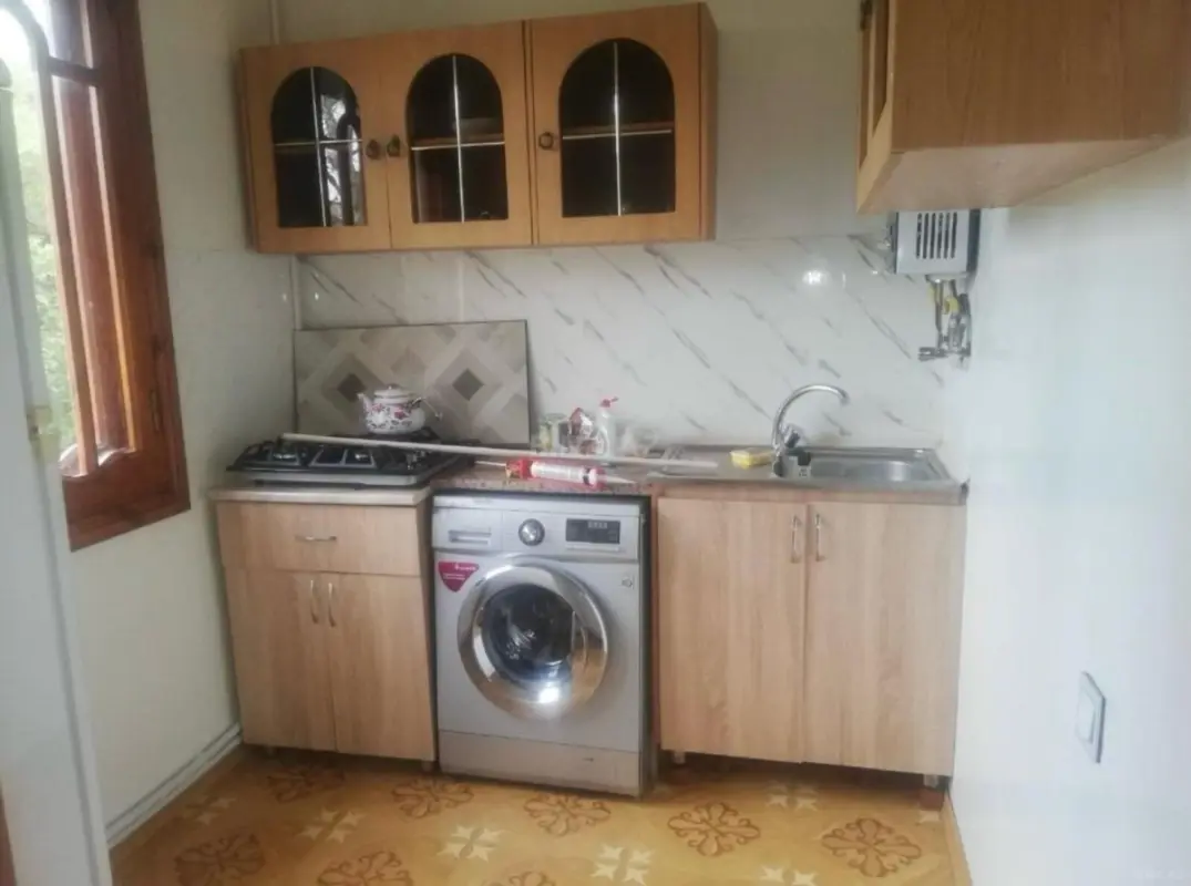 Kirayə verilir 2 otaqlı mənzil 65 m²