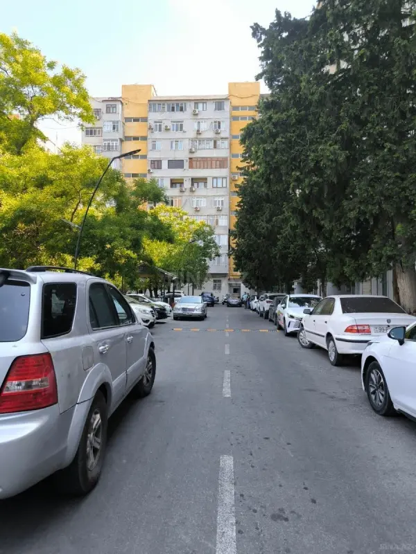 Satılır 2 otaqlı mənzil 50 m²