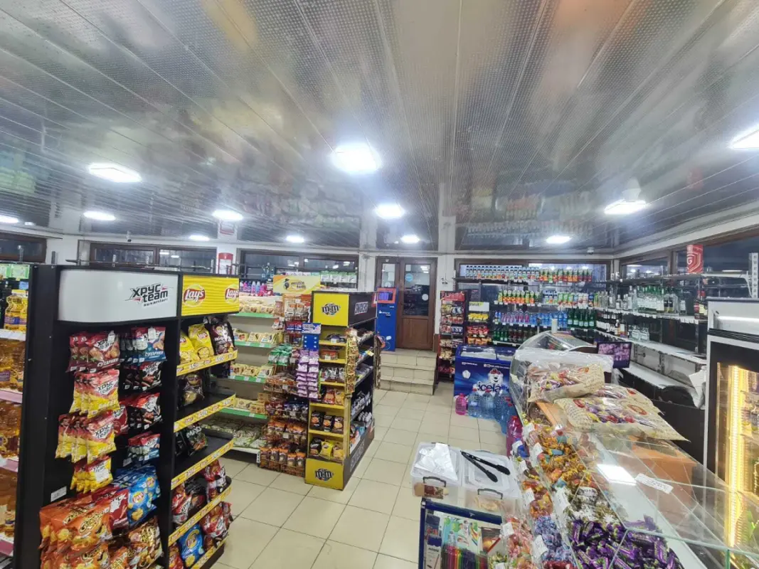 Satılır obyekt 110 m²