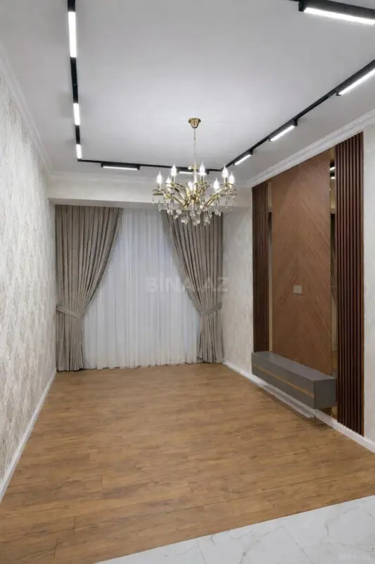 Satılır 3 otaqlı mənzil 82 m²