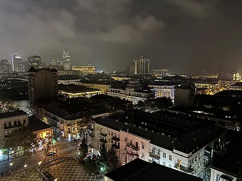 Satılır 4 otaqlı mənzil 265 m² — Bakı, Sahil qəs. 4 otaq 265.00 m²