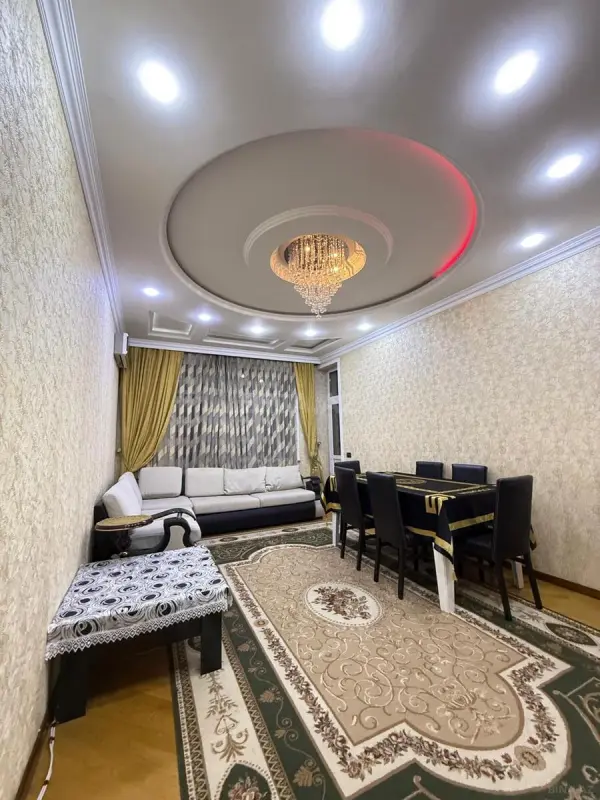 Satılır 3 otaqlı mənzil 145 m²