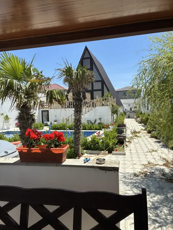 Satılır 4 otaqlı həyət evi 122 m²