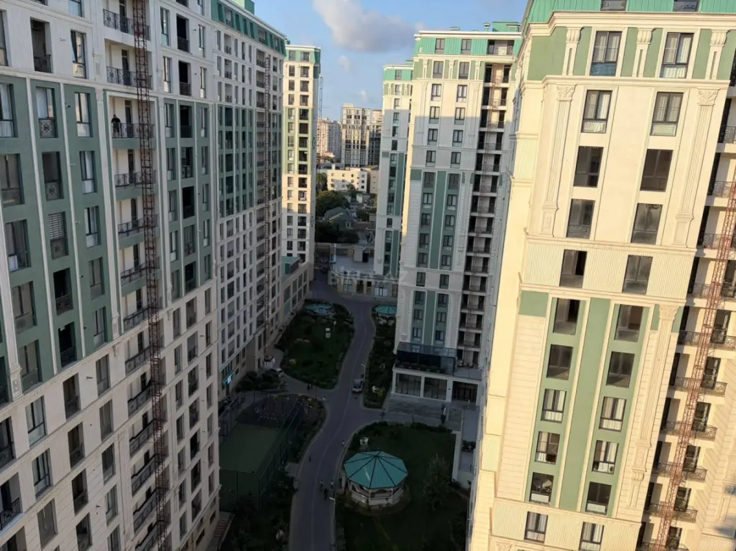 Kirayə verilir 3 otaqlı mənzil 96 m²