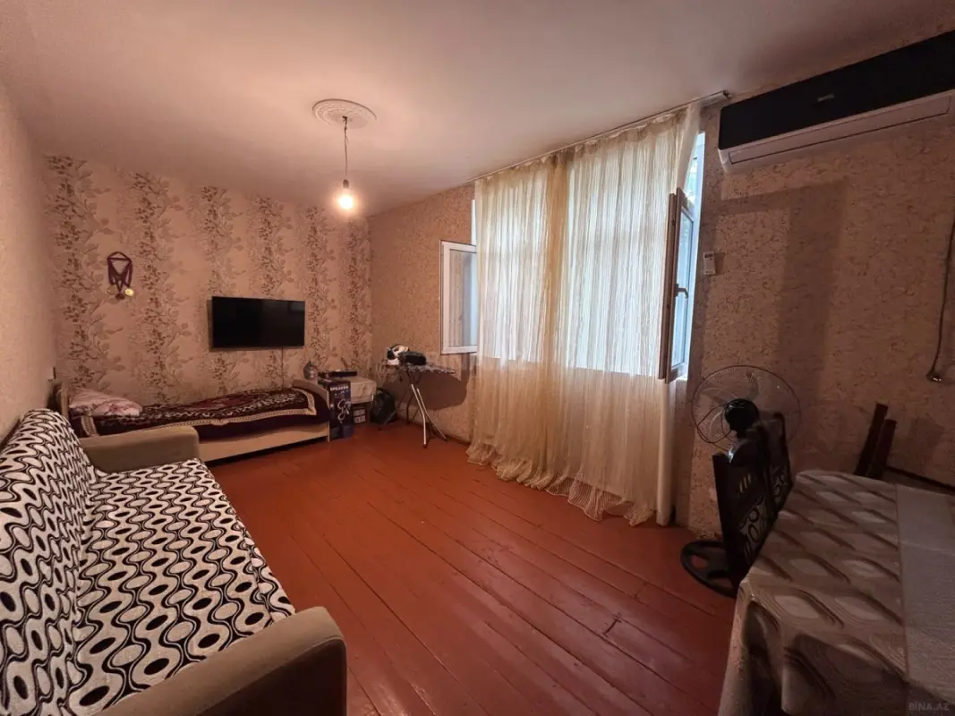 Satılır 2 otaqlı mənzil 60 m²