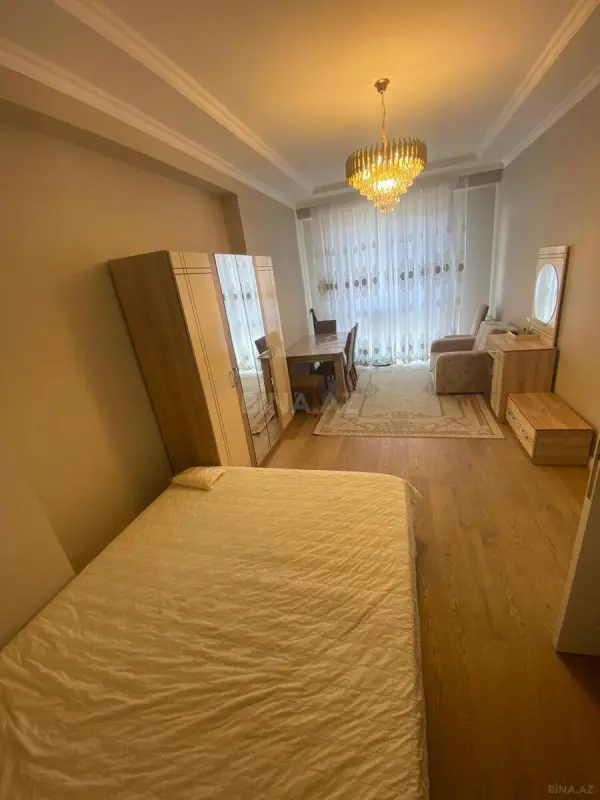 Kirayə verilir 1 otaqlı mənzil 60 m²