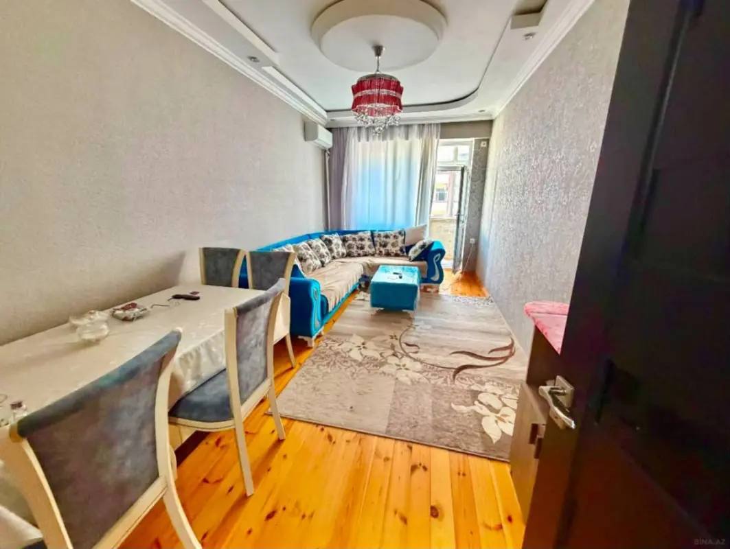 Satılır 2 otaqlı mənzil 52 m²