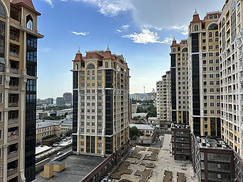 Satılır 3 otaqlı mənzil 80 m² — Bakı 3 otaq 80.00 m²