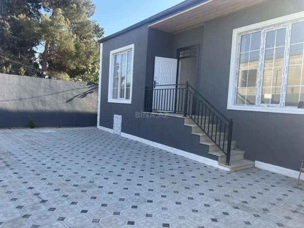 Satılır 4 otaqlı həyət evi 100 m²