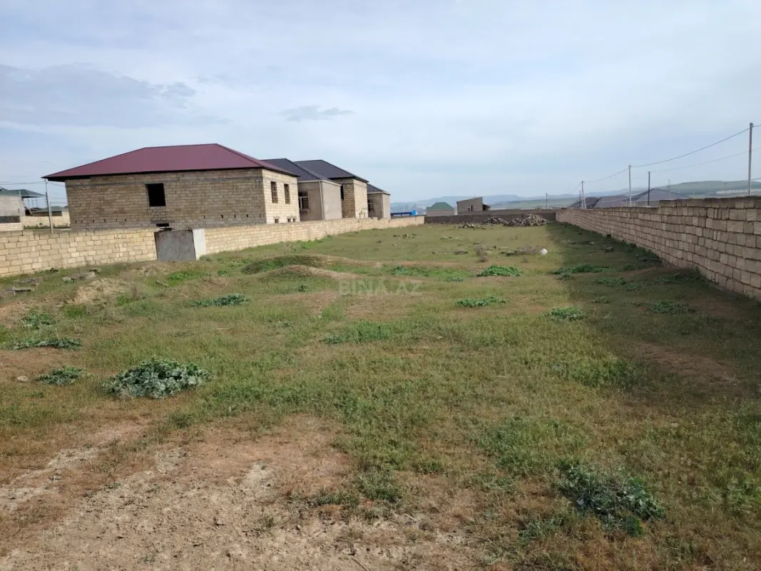 Satılır torpaq sahəsi 15 m²