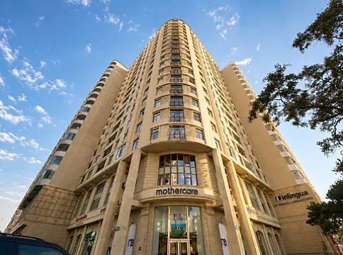 Kirayə verilir 3 otaqlı mənzil 145 m² — Bakı 3 otaq 145.00 m²