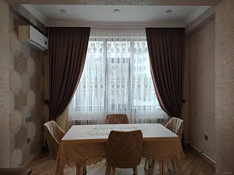 Kirayə verilir 2 otaqlı mənzil 78 m² — Bakı 2 otaq 78.00 m²