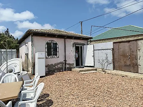 Satılır 1 otaqlı həyət evi 30 m² — Bakı, Kürdəxanı 1 otaq 30.00 m²