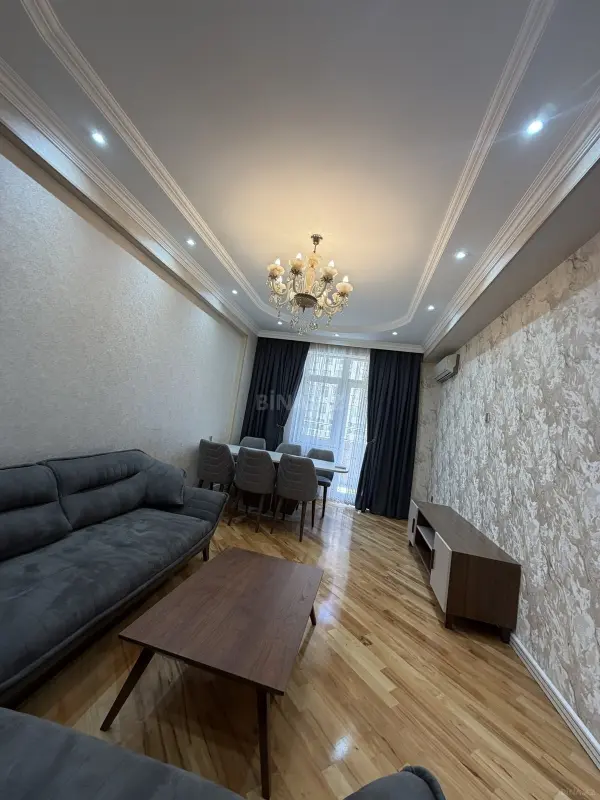 Satılır 3 otaqlı mənzil 88 m²
