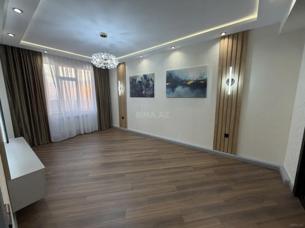 Satılır 3 otaqlı mənzil 82 m²