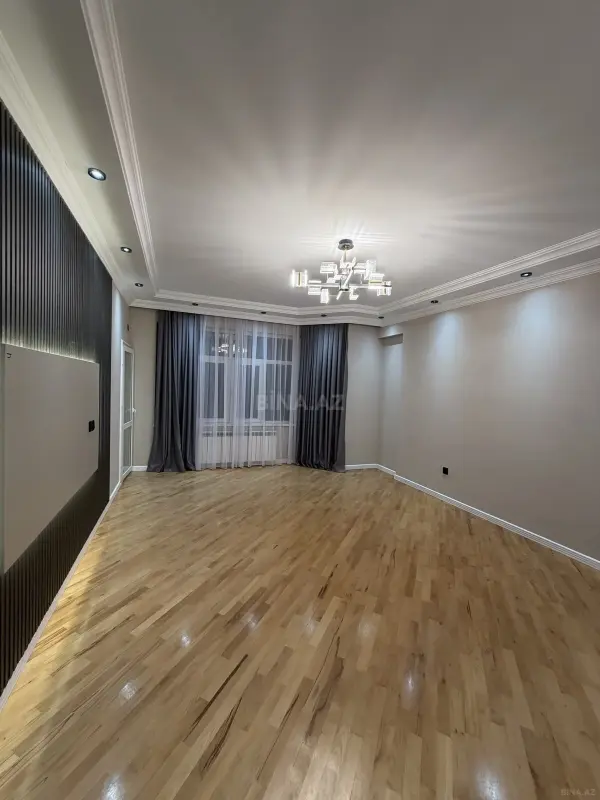 Satılır 2 otaqlı mənzil 68 m²