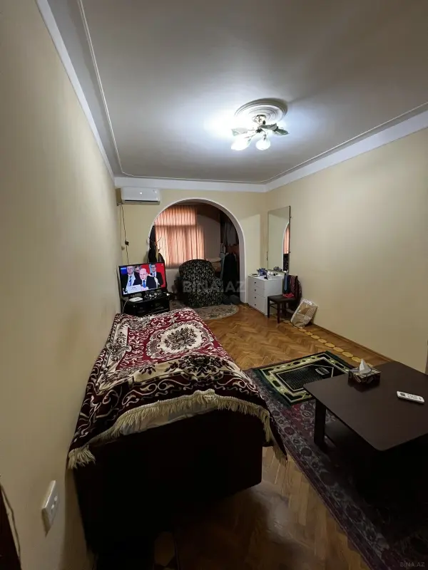 Satılır 1 otaqlı mənzil 35 m²
