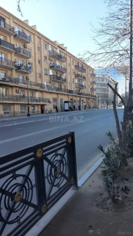 Satılır 1 otaqlı mənzil 35 m²