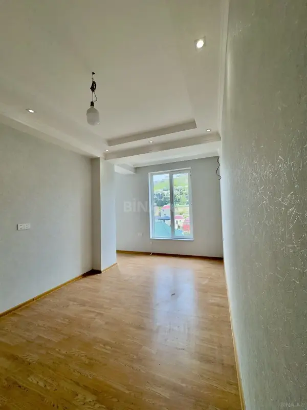 Satılır 3 otaqlı mənzil 71 m²