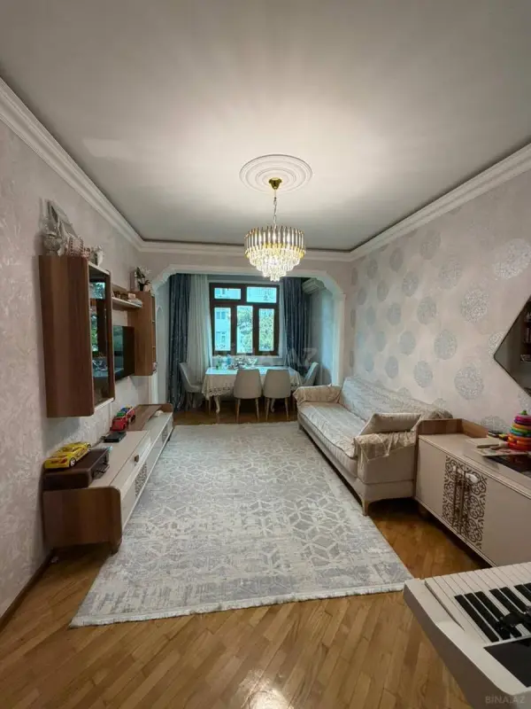 Satılır 2 otaqlı mənzil 55 m²