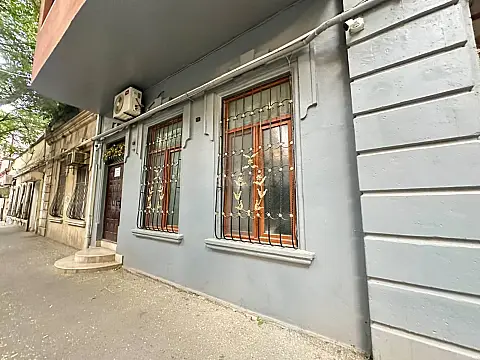 Kirayə verilir 3 otaqlı ofis 80 m² — Bakı, Nərimanov 3 otaq 80.00 m²