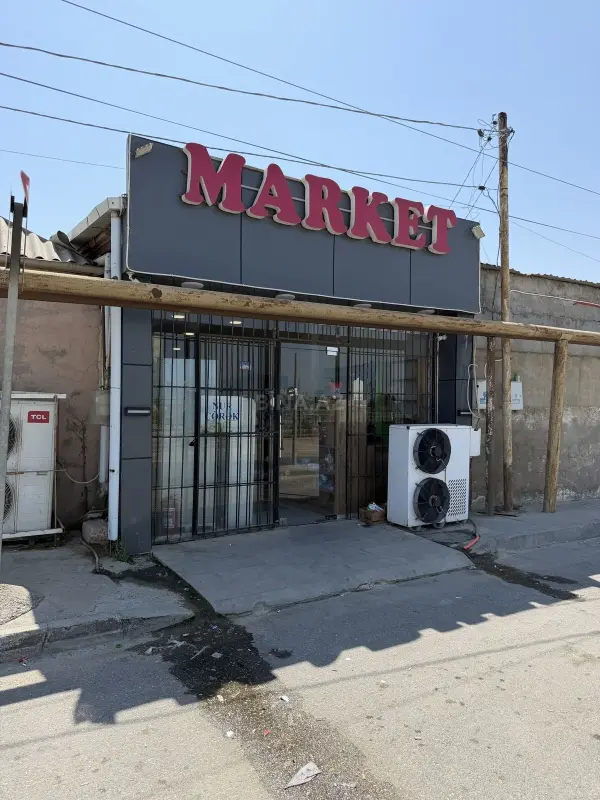 Satılır obyekt 180 m²