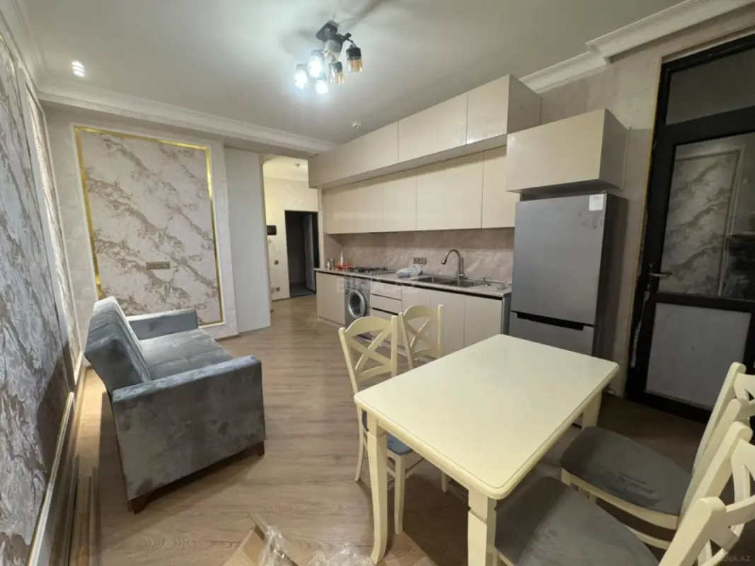 Kirayə verilir 2 otaqlı mənzil 47 m²