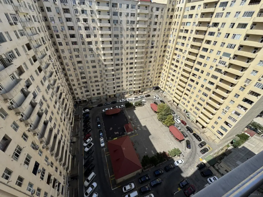 Satılır 2 otaqlı mənzil 59 m²