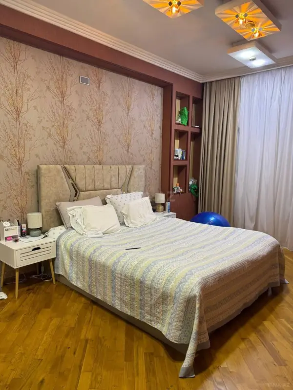 Kirayə verilir 2 otaqlı mənzil 65 m²